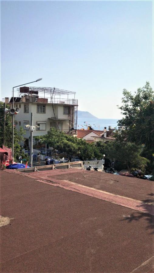 카스 Smyrna Uzuncarsi 아파트 외부 사진